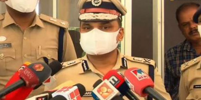 സുബൈര് വധക്കേസില് 5 പ്രതികളെ തിരിച്ചറിഞ്ഞു ; അറസ്റ്റ് ഉടനെന്ന് എഡിജിപി സുബൈര് വധക്കേസില് 5 പ്രതികളെ തിരിച്ചറിഞ്ഞു ; അറസ്റ്റ് ഉടനെന്ന് എഡിജിപി