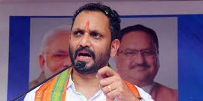 കേരളത്തിലെ മതഭീകരതയെ കുറിച്ച് അമിത്ഷായെ ധരിപ്പിക്കും ; ശക്തമായ പോരാട്ടത്തിനൊരുങ്ങുകയാണെന്ന് കെ സുരേന്ദ്രന് കേരളത്തിലെ മതഭീകരതയെ കുറിച്ച് അമിത്ഷായെ ധരിപ്പിക്കും ; ശക്തമായ പോരാട്ടത്തിനൊരുങ്ങുകയാണെന്ന് കെ സുരേന്ദ്രന്