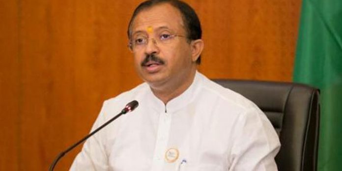 ഇന്ധന വില വർധനയ്ക്ക് കാരണം യുക്രൈൻ യുദ്ധം – വി.മുരളീധരൻ ഇന്ധന വില വർധനയ്ക്ക് കാരണം യുക്രൈൻ യുദ്ധം – വി.മുരളീധരൻ