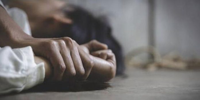 പതിനേഴുവയസുകാരി ഗര്ഭിണിയായി ; 12കാരന് പ്രതിയെ ജുവനൈൽ ഹോമിലേക്ക് മാറ്റി പതിനേഴുവയസുകാരി ഗര്ഭിണിയായി ; 12കാരന് പ്രതിയെ ജുവനൈൽ ഹോമിലേക്ക് മാറ്റി
