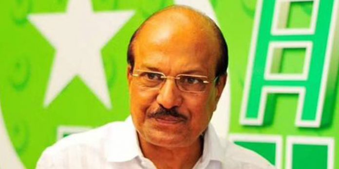 കുപ്പായം മാറുംപോലെ മുന്നണി മാറില്ലെന്ന് കുഞ്ഞാലിക്കുട്ടി കുപ്പായം മാറുംപോലെ മുന്നണി മാറില്ലെന്ന് കുഞ്ഞാലിക്കുട്ടി