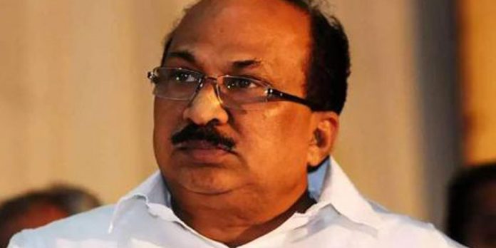 കെ.വി തോമസിനെതിരെ സസ്പെൻഷൻ നടപടിയില്ല കെ.വി തോമസിനെതിരെ സസ്പെൻഷൻ നടപടിയില്ല