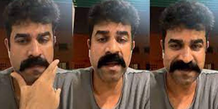 വിജയ് ബാബു ഒളിവിൽ – പരാതിക്ക് പിന്നാലെ കടന്നു കളഞ്ഞു ; അന്വേഷണം പുരോഗമിക്കുന്നതായി പോലീസ് വിജയ് ബാബു ഒളിവിൽ – പരാതിക്ക് പിന്നാലെ കടന്നു കളഞ്ഞു ; അന്വേഷണം പുരോഗമിക്കുന്നതായി പോലീസ്