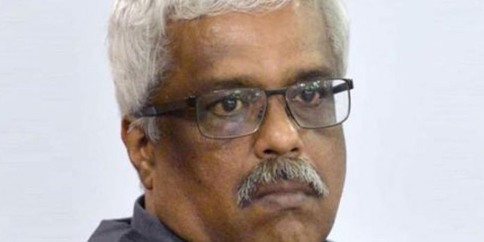സ്വയം വിരമിക്കലിനായി എം.ശിവശങ്കര് നല്കിയ അപേക്ഷ തള്ളി സ്വയം വിരമിക്കലിനായി എം.ശിവശങ്കര് നല്കിയ അപേക്ഷ തള്ളി