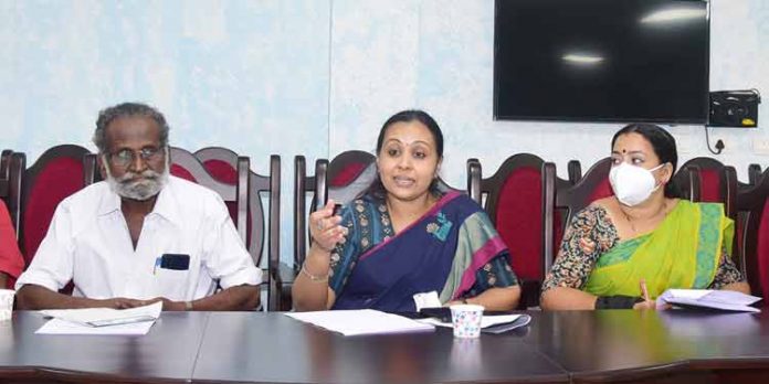 മെഴുവേലി പഞ്ചായത്തിന്റെ സമഗ്രവികസനം ലക്ഷ്യം : മന്ത്രി വീണാ ജോര്ജ് മെഴുവേലി പഞ്ചായത്തിന്റെ സമഗ്രവികസനം ലക്ഷ്യം : മന്ത്രി വീണാ ജോര്ജ്