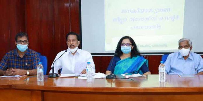 പദ്ധതി പ്രവര്ത്തനങ്ങള് എത്രയും വേഗം തുടങ്ങണം : ജില്ലാ പഞ്ചായത്ത് പ്രസിഡന്റ് പദ്ധതി പ്രവര്ത്തനങ്ങള് എത്രയും വേഗം തുടങ്ങണം : ജില്ലാ പഞ്ചായത്ത് പ്രസിഡന്റ്