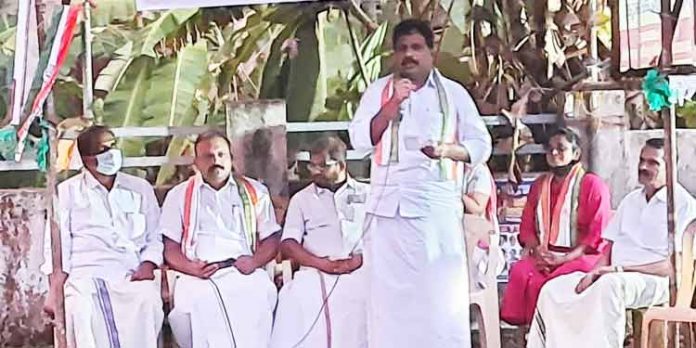 കെ – റെയിൽ വിരുദ്ധ ജനകീയ പ്രതിരോധ സദസ്സും ഭവന സന്ദർശനവും കെ – റെയിൽ വിരുദ്ധ ജനകീയ പ്രതിരോധ സദസ്സും ഭവന സന്ദർശനവും