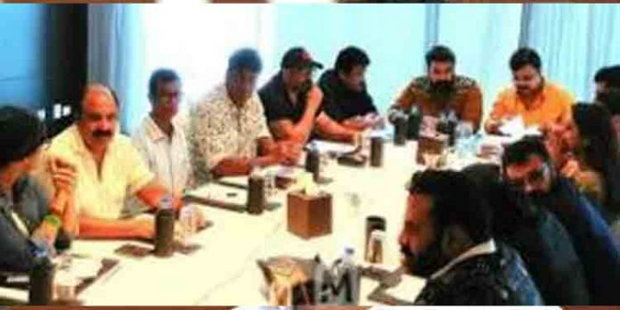 ഹേമ കമ്മിറ്റി റിപ്പോര്ട്ടിലെ വിശദാംശങ്ങള് പുറത്തുവിടുന്നതില് എതിര്പ്പില്ല അമ്മ ഹേമ കമ്മിറ്റി റിപ്പോര്ട്ടിലെ വിശദാംശങ്ങള് പുറത്തുവിടുന്നതില് എതിര്പ്പില്ല അമ്മ