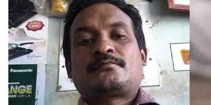 പഴയ നാണയം വന്വിലക്ക് : തട്ടിപ്പില് കുടുങ്ങി 26 ലക്ഷം രൂപ നഷ്ടമായ വ്യാപാരി ആത്മഹൂതിചെയ്തു പഴയ നാണയം വന്വിലക്ക് : തട്ടിപ്പില് കുടുങ്ങി 26 ലക്ഷം രൂപ നഷ്ടമായ വ്യാപാരി ആത്മഹൂതിചെയ്തു