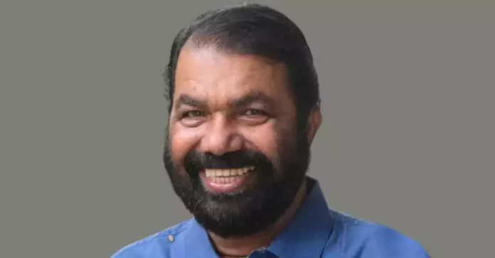 സ്കൂളുകൾക്ക് മുന്നിൽ രാവിലെയും വൈകീട്ടും പോലീസ് ഡ്യൂട്ടി വേണമെന്ന് മന്ത്രി സ്കൂളുകൾക്ക് മുന്നിൽ രാവിലെയും വൈകീട്ടും പോലീസ് ഡ്യൂട്ടി വേണമെന്ന് മന്ത്രി