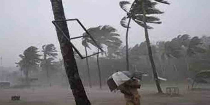 അതിശക്തമായ മഴയ്ക്കുള്ള സാധ്യത ; ജില്ലയിൽ ആഗസ്റ്റ് 1 മുതൽ 4 വരെ ഓറഞ്ച് അലർട്ട് പ്രഖ്യാപിച്ചു അതിശക്തമായ മഴയ്ക്കുള്ള സാധ്യത ; ജില്ലയിൽ ആഗസ്റ്റ് 1 മുതൽ 4 വരെ ഓറഞ്ച് അലർട്ട് പ്രഖ്യാപിച്ചു