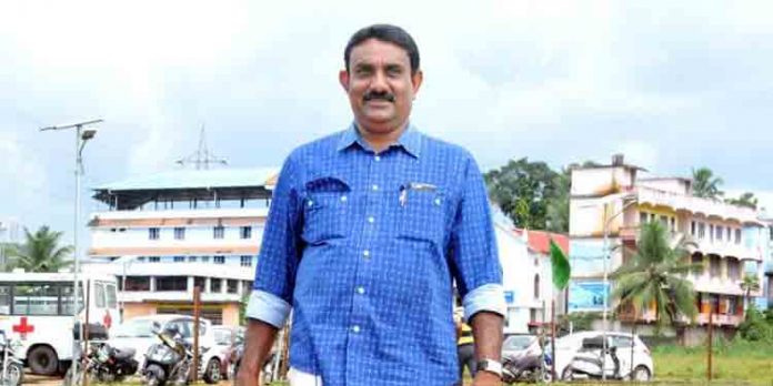 ജില്ലാ സ്റ്റേഡിയം നശിപ്പിച്ചതിനെതിരെ സ്പോർട്സ് കൗൺസിൽ മുൻ പ്രസിഡന്റ് സലിം പി ചാക്കോ ജില്ലാ സ്റ്റേഡിയം നശിപ്പിച്ചതിനെതിരെ സ്പോർട്സ് കൗൺസിൽ മുൻ പ്രസിഡന്റ് സലിം പി ചാക്കോ
