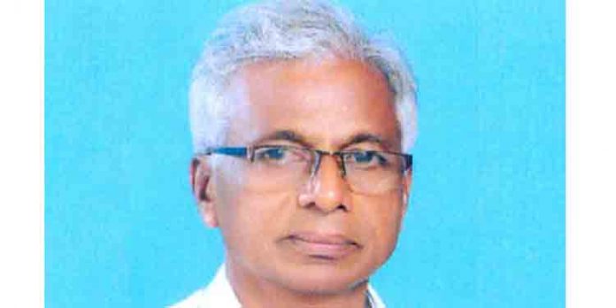 പ്രഫ.ഡി.ശശിധരന്റെ സ്മരണക്കായി ഏര്പ്പെടുത്തിയ അവാര്ഡ് എസ്.വിക്രമന് പ്രഫ.ഡി.ശശിധരന്റെ സ്മരണക്കായി ഏര്പ്പെടുത്തിയ അവാര്ഡ് എസ്.വിക്രമന്