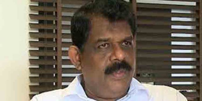 കെഎസ്ആർടിസി ശമ്പള പ്രതിസന്ധി ; പ്രശ്നങ്ങൾ മുഖ്യമന്ത്രിയെ ധരിപ്പിച്ചതായി ഗതാഗതമന്ത്രി കെഎസ്ആർടിസി ശമ്പള പ്രതിസന്ധി ; പ്രശ്നങ്ങൾ മുഖ്യമന്ത്രിയെ ധരിപ്പിച്ചതായി ഗതാഗതമന്ത്രി