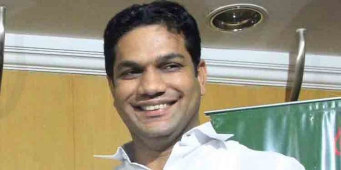 സോളാർ മാനനഷ്ടക്കേസ് ; ഹൈബി ഈഡൻ മാപ്പ് പറയണം : ഡിവൈഎഫ്ഐ സോളാർ മാനനഷ്ടക്കേസ് ; ഹൈബി ഈഡൻ മാപ്പ് പറയണം : ഡിവൈഎഫ്ഐ