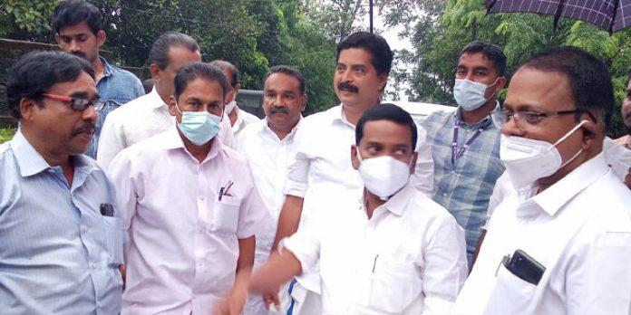 റാന്നി കുടിവെള്ള പദ്ധതി ; പ്രദേശങ്ങൾ മന്ത്രി റോഷി അഗസ്റ്റിൻ സന്ദർശിച്ചു റാന്നി കുടിവെള്ള പദ്ധതി ; പ്രദേശങ്ങൾ മന്ത്രി റോഷി അഗസ്റ്റിൻ സന്ദർശിച്ചു