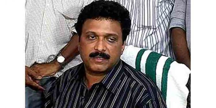 സോളാര് പീഡനക്കേസില് കെ.ബി ഗണേഷ് കുമാര് എംഎല്എയെ സിബിഐ ചോദ്യം ചെയ്തു സോളാര് പീഡനക്കേസില് കെ.ബി ഗണേഷ് കുമാര് എംഎല്എയെ സിബിഐ ചോദ്യം ചെയ്തു