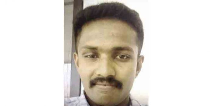 സൈന്യത്തില് ജോലി വാഗ്ദാനം ചെയ്ത് ലക്ഷങ്ങള് തട്ടി ; വിമുക്തഭടന് അറസ്റ്റില് സൈന്യത്തില് ജോലി വാഗ്ദാനം ചെയ്ത് ലക്ഷങ്ങള് തട്ടി ; വിമുക്തഭടന് അറസ്റ്റില്