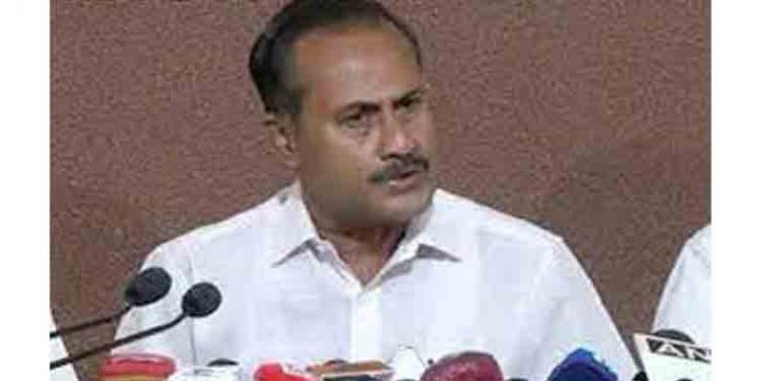 മണ്ണാര്ക്കാട് കല്ലാംകുഴി ഇരട്ടക്കൊലക്കേസ് : പ്രതികള്ക്കു വേണ്ടി മുസ്ലിം ലീഗ് ഇടപെട്ടിട്ടുണ്ടെന്ന് പി എം എ സലാം മണ്ണാര്ക്കാട് കല്ലാംകുഴി ഇരട്ടക്കൊലക്കേസ് : പ്രതികള്ക്കു വേണ്ടി മുസ്ലിം ലീഗ് ഇടപെട്ടിട്ടുണ്ടെന്ന് പി എം എ സലാം