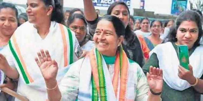 ഉമ തോമസിനെതിരെ അപകീര്ത്തിപരമായ പരാമര്ശo ; വക്കം സെന്നിനെതിരെ പോലീസ് കേസ്സെടുത്തു ഉമ തോമസിനെതിരെ അപകീര്ത്തിപരമായ പരാമര്ശo ; വക്കം സെന്നിനെതിരെ പോലീസ് കേസ്സെടുത്തു