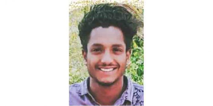 പെട്രോള് ബോംബ് അക്രമണത്തില് ഗുരുതരമായി പരിക്കേറ്റ യുവാവ് മരിച്ചു പെട്രോള് ബോംബ് അക്രമണത്തില് ഗുരുതരമായി പരിക്കേറ്റ യുവാവ് മരിച്ചു
