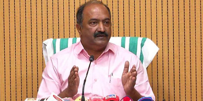 പെട്രോളിനും ഡീസലിനും നികുതി കുറയ്ക്കില്ല ; കേരളത്തിലെ ഈ കുറവ് തന്നെ ധാരാളമെന്ന് സര്ക്കാര് പെട്രോളിനും ഡീസലിനും നികുതി കുറയ്ക്കില്ല ; കേരളത്തിലെ ഈ കുറവ് തന്നെ ധാരാളമെന്ന് സര്ക്കാര്