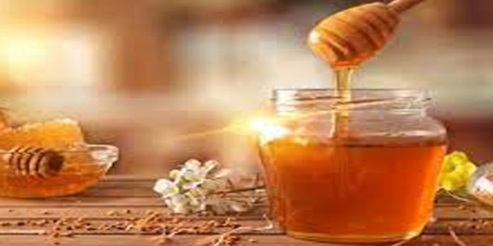 അംഗന്വാടി കുട്ടികള്ക്ക് തേന് വിതരണവുമായി വനിത – ശിശു വികസന വകുപ്പ് അംഗന്വാടി കുട്ടികള്ക്ക് തേന് വിതരണവുമായി വനിത – ശിശു വികസന വകുപ്പ്
