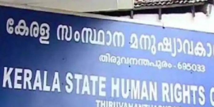 സ്റ്റേഷനിലിട്ട് പരാതിക്കാരന്റെ ആറാം വാരിയെല്ല് പൊട്ടിച്ച എസ്ഐക്കെതിരെ നടപടിയെടുക്കാനൊരുങ്ങി മനുഷ്യാവകാശ കമ്മീഷന് സ്റ്റേഷനിലിട്ട് പരാതിക്കാരന്റെ ആറാം വാരിയെല്ല് പൊട്ടിച്ച എസ്ഐക്കെതിരെ നടപടിയെടുക്കാനൊരുങ്ങി മനുഷ്യാവകാശ കമ്മീഷന്