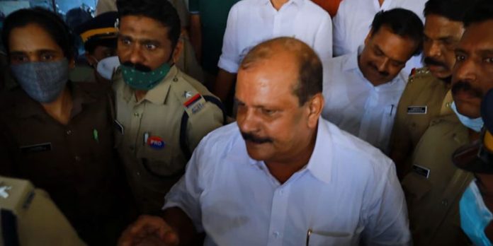 വിദ്വേഷ പ്രസംഗക്കേസില് പി.സി. ജോര്ജിനെ റിമാന്ഡ് ചെയ്തു വിദ്വേഷ പ്രസംഗക്കേസില് പി.സി. ജോര്ജിനെ റിമാന്ഡ് ചെയ്തു
