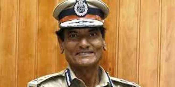 അനധികൃത പണമിടപാട് നടത്തുന്ന മൊബൈല് ആപ്പുകള്ക്കെതിരെ ജാഗ്രത പാലിക്കണം ; ഡി.ജി.പി അനധികൃത പണമിടപാട് നടത്തുന്ന മൊബൈല് ആപ്പുകള്ക്കെതിരെ ജാഗ്രത പാലിക്കണം ; ഡി.ജി.പി