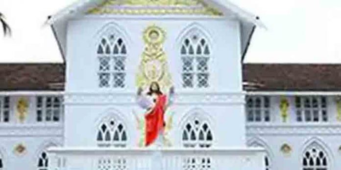 ക്രിസ്ത്യൻ വിദ്യാർഥികൾക്ക് മതപഠനം നൽകുക എന്നത് ഭരണഘടന അനുവദിച്ച ന്യൂനപക്ഷാവകാശമാണ്’- സിറോ മലബാർ പബ്ലിക് അഫയേഴ്സ് കമ്മീഷൻ ക്രിസ്ത്യൻ വിദ്യാർഥികൾക്ക് മതപഠനം നൽകുക എന്നത് ഭരണഘടന അനുവദിച്ച ന്യൂനപക്ഷാവകാശമാണ്’- സിറോ മലബാർ പബ്ലിക് അഫയേഴ്സ് കമ്മീഷൻ