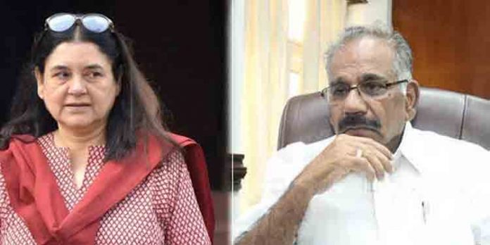 ‘ഗ്യാലറിയിലിരുന്ന് കളി കാണാന് എല്ലാവര്ക്കും കഴിയും’ ; മേനകാഗാന്ധിക്കെതിരെ മന്ത്രി എ കെ ശശീന്ദ്രന് ‘ഗ്യാലറിയിലിരുന്ന് കളി കാണാന് എല്ലാവര്ക്കും കഴിയും’ ; മേനകാഗാന്ധിക്കെതിരെ മന്ത്രി എ കെ ശശീന്ദ്രന്