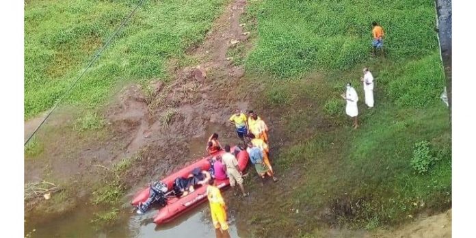 വയോധിക പമ്പാനദിയില് ചാടി ആത്മഹത്യ ചെയ്തു വയോധിക പമ്പാനദിയില് ചാടി ആത്മഹത്യ ചെയ്തു