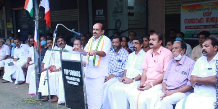 സിൽവർ ലൈൻ ഒഴിവാക്കപ്പെട്ടത് എന്തുകൊണ്ടാണെന്ന് വ്യക്തമാക്കണം ; ജോസഫ് എം. പുതുശ്ശേരി സിൽവർ ലൈൻ ഒഴിവാക്കപ്പെട്ടത് എന്തുകൊണ്ടാണെന്ന് വ്യക്തമാക്കണം ; ജോസഫ് എം. പുതുശ്ശേരി