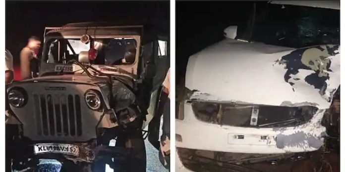 മഞ്ചേശ്വരത്ത് എക്സൈസ് സംഘത്തിന് നേരെ കാറിടിപ്പിച്ചു വധശ്രമം ; രണ്ട് ഉദ്യോഗസ്ഥർക്ക് ഗുരുതര പരിക്ക് മഞ്ചേശ്വരത്ത് എക്സൈസ് സംഘത്തിന് നേരെ കാറിടിപ്പിച്ചു വധശ്രമം ; രണ്ട് ഉദ്യോഗസ്ഥർക്ക് ഗുരുതര പരിക്ക്
