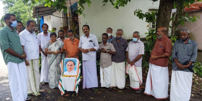 രാജീവ് ഗാന്ധി അനുസ്മരണയോഗം നടത്തി രാജീവ് ഗാന്ധി അനുസ്മരണയോഗം നടത്തി