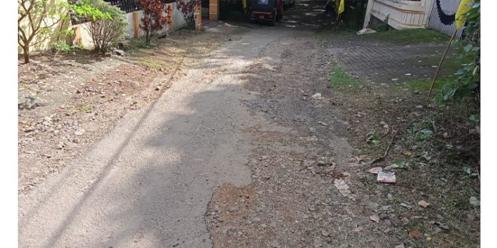 അത്തിക്കയം-മന്ദിരം-കടുമീൻചിറ റോഡിന് ശാപമോക്ഷം എന്ന് ? അത്തിക്കയം-മന്ദിരം-കടുമീൻചിറ റോഡിന് ശാപമോക്ഷം എന്ന് ?