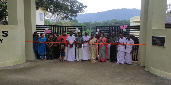 ഇടമുറി ഗവ.ഹയര് സെക്കൻഡറി സ്കൂളിൻറെ പ്രവേശന കവാടം ഉദ്ഘാടനം ചെയ്തു ഇടമുറി ഗവ.ഹയര് സെക്കൻഡറി സ്കൂളിൻറെ പ്രവേശന കവാടം ഉദ്ഘാടനം ചെയ്തു