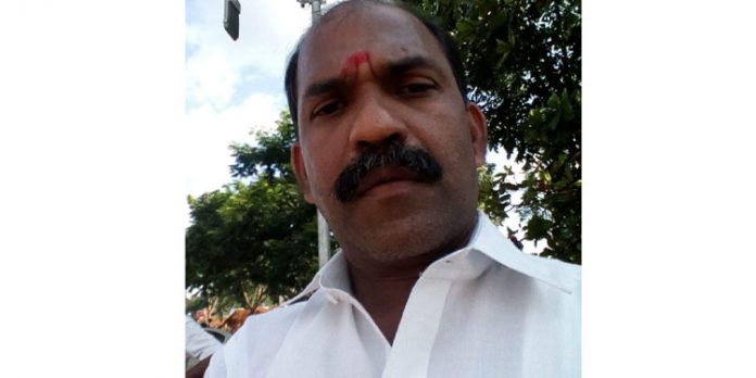 നിയന്ത്രണം വിട്ട കാർ ഇടിച്ച് പരിക്കേറ്റ് ചികിത്സയിലായിരുന്നയാൾ മരിച്ചു നിയന്ത്രണം വിട്ട കാർ ഇടിച്ച് പരിക്കേറ്റ് ചികിത്സയിലായിരുന്നയാൾ മരിച്ചു