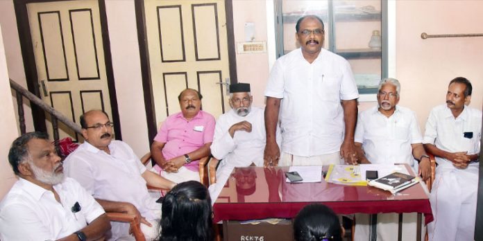 റെഡ് ക്രോസ്സ് സൊസൈറ്റിയുടെ പ്രവർത്തക സമ്മേളനം നടത്തി റെഡ് ക്രോസ്സ് സൊസൈറ്റിയുടെ പ്രവർത്തക സമ്മേളനം നടത്തി