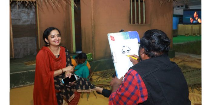 മൂന്ന് മിനിട്ട് ; കളക്ടറുടെ കാരിക്കേച്ചറും റെഡി മൂന്ന് മിനിട്ട് ; കളക്ടറുടെ കാരിക്കേച്ചറും റെഡി