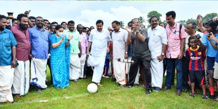 കായികമേഖലയില് യുവതലമുറയെ വാര്ത്തെടുക്കുകയാണ് ലക്ഷ്യം : മന്ത്രി വി. അബ്ദുറഹ്മാന് കായികമേഖലയില് യുവതലമുറയെ വാര്ത്തെടുക്കുകയാണ് ലക്ഷ്യം : മന്ത്രി വി. അബ്ദുറഹ്മാന്