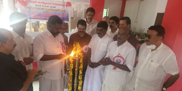 റെഡ്ക്രോസ് ദിനാചരണം ഡെപ്യൂട്ടി സ്പീക്കർ ചിറ്റയം ഗോപകുമാർ ഉദ്ഘാടനം ചെയ്തു റെഡ്ക്രോസ് ദിനാചരണം ഡെപ്യൂട്ടി സ്പീക്കർ ചിറ്റയം ഗോപകുമാർ ഉദ്ഘാടനം ചെയ്തു
