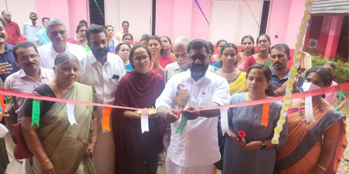 ഗ്രാമീണ മേഖലയിലെ സ്കൂളുകളുടെ വികസനം സര്ക്കാരിന്റെ മുഖ്യലക്ഷ്യം : ഡെപ്യൂട്ടി സ്പീക്കര് ഗ്രാമീണ മേഖലയിലെ സ്കൂളുകളുടെ വികസനം സര്ക്കാരിന്റെ മുഖ്യലക്ഷ്യം : ഡെപ്യൂട്ടി സ്പീക്കര്