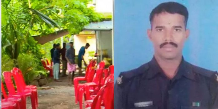 ലഡാക്കിൽ മരിച്ച സൈനികൻ മുഹമ്മദ് ഷൈജലിൻ്റെ വിയോഗം ഉൾക്കൊള്ളാനാകാതെ കുടുംബവും നാട്ടുകാരും ലഡാക്കിൽ മരിച്ച സൈനികൻ മുഹമ്മദ് ഷൈജലിൻ്റെ വിയോഗം ഉൾക്കൊള്ളാനാകാതെ കുടുംബവും നാട്ടുകാരും