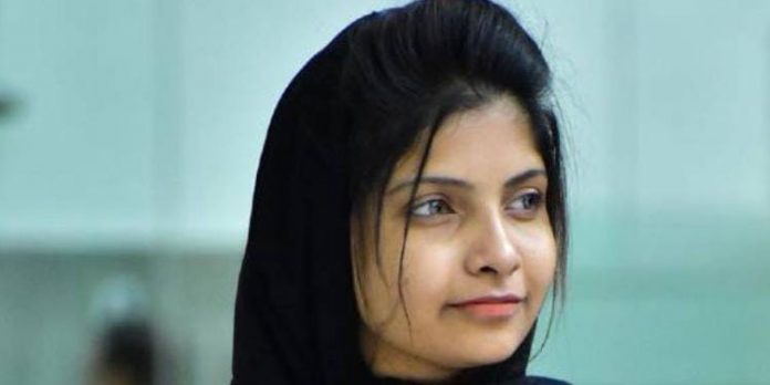 റിഫ മെഹ്നുവിന്റെ മൃതദേഹം പുറത്തെടുത്ത് റീ പോസ്റ്റുമോർട്ടം ചെയ്യണം ; അപേക്ഷ നൽകി പോലീസ് റിഫ മെഹ്നുവിന്റെ മൃതദേഹം പുറത്തെടുത്ത് റീ പോസ്റ്റുമോർട്ടം ചെയ്യണം ; അപേക്ഷ നൽകി പോലീസ്