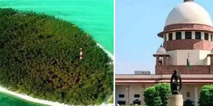 ലക്ഷദ്വീപിലെ സ്കൂൾ കുട്ടികൾക്കുള്ള ഉച്ച ഭക്ഷണത്തിൽ മാംസാഹാരം നൽകാം ; ഇടക്കാല ഉത്തരവുമായി സുപ്രിംകോടതി ലക്ഷദ്വീപിലെ സ്കൂൾ കുട്ടികൾക്കുള്ള ഉച്ച ഭക്ഷണത്തിൽ മാംസാഹാരം നൽകാം ; ഇടക്കാല ഉത്തരവുമായി സുപ്രിംകോടതി