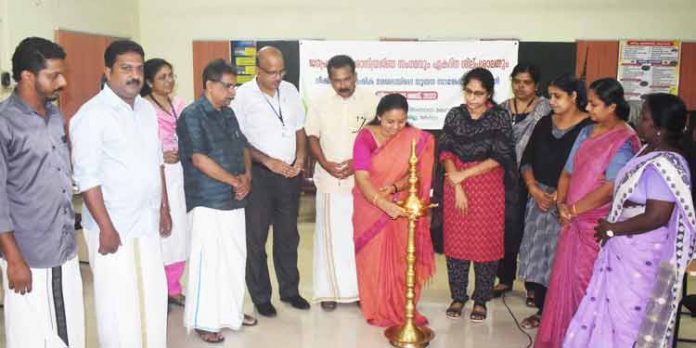 മല്ലപ്പള്ളി ബ്ലോക്കിലെ ജനപ്രതിനിധി ശാസ്ത്രജ്ഞ സംഗമവും ഏകദിന ശില്പശാലയും നടത്തി മല്ലപ്പള്ളി ബ്ലോക്കിലെ ജനപ്രതിനിധി ശാസ്ത്രജ്ഞ സംഗമവും ഏകദിന ശില്പശാലയും നടത്തി