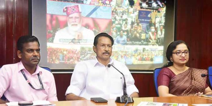 ആസാദി കാ അമൃത് മഹോത്സവ് ; പ്രധാനമന്ത്രി ഗുണഭോക്താക്കളുമായി സംവാദം നടത്തി ആസാദി കാ അമൃത് മഹോത്സവ് ; പ്രധാനമന്ത്രി ഗുണഭോക്താക്കളുമായി സംവാദം നടത്തി