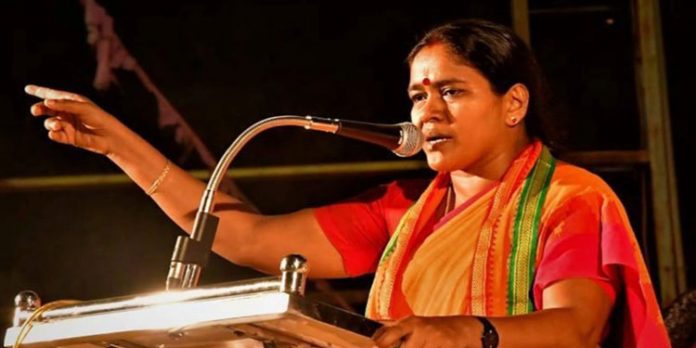 വികസനം ചര്ച്ചയായാല് എല്ഡിഎഫിന്റെ കാറ്റുപോകും ; തൃക്കാക്കരയില് പ്രചാരണത്തിന് ശോഭ സുരേന്ദ്രന് വികസനം ചര്ച്ചയായാല് എല്ഡിഎഫിന്റെ കാറ്റുപോകും ; തൃക്കാക്കരയില് പ്രചാരണത്തിന് ശോഭ സുരേന്ദ്രന്
